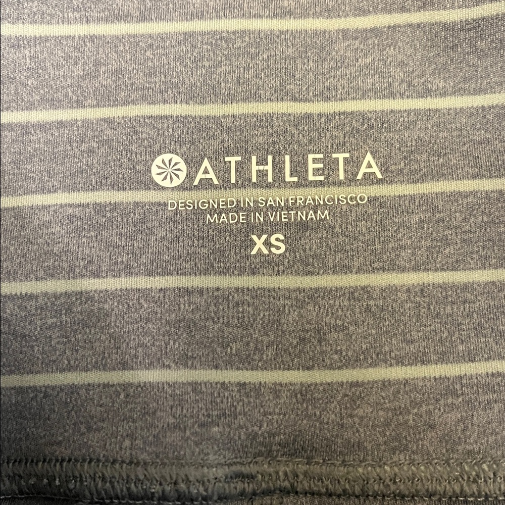 EUC Women’s Athleta XS Stripe Salutation 7/8 Tight - Picture 2 of 8